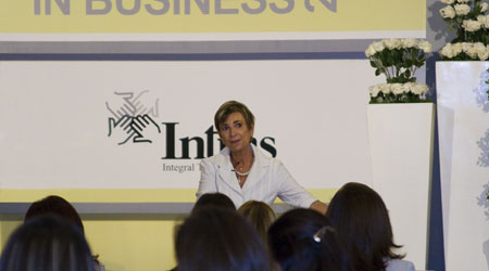 Clausuran con Éxito Encuentro Internacional para Mujeres Ejecutivas y Empresarias “Women in Business 2010”